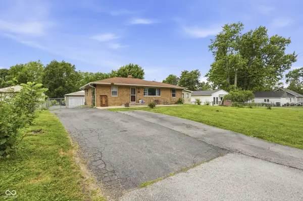 181 Royal RD, Beech Grove, IN 46107