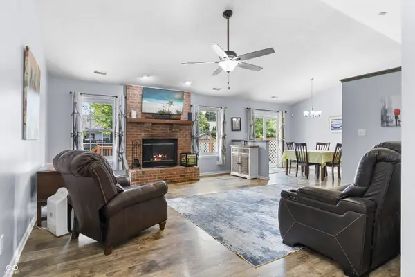 1015 Candlestick DR, Lebanon, IN 46052