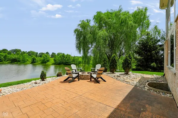 3222 Cherokee CIR, Bargersville, IN 46106