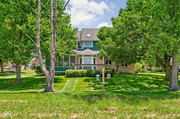1300 Woodpond N Roundabout, Carmel, IN 46033