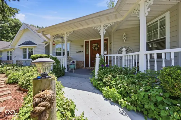 449 E McKay RD, Shelbyville, IN 46176