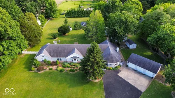449 E McKay RD, Shelbyville, IN 46176