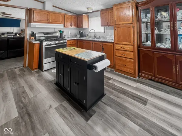 106 N East ST, Carthage, IN 46115