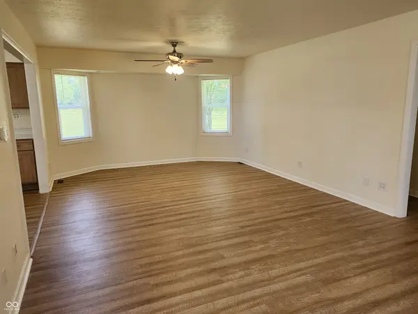 308 South ST, Advance, IN 46102