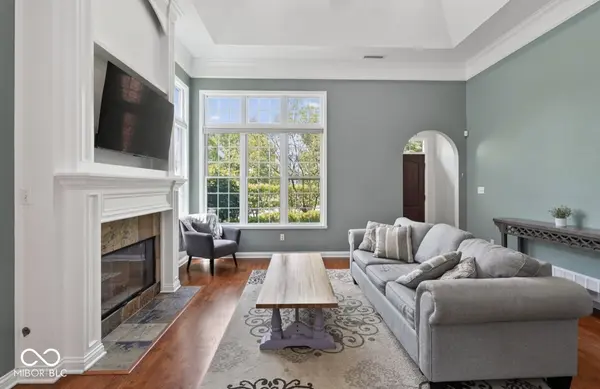 6691 Beekman PL #Townhome A, Zionsville, IN 46077