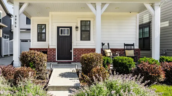 6954 McCain WAY, Carmel, IN 46033