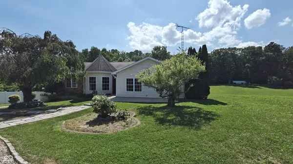 141 Greenhill Addition RD, Bedford, IN 47421
