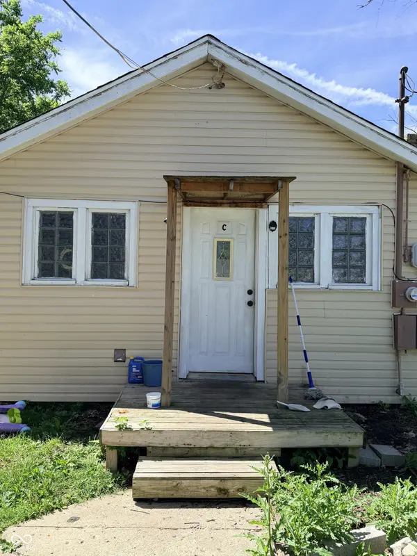 2234 W Memorial DR, Muncie, IN 47302
