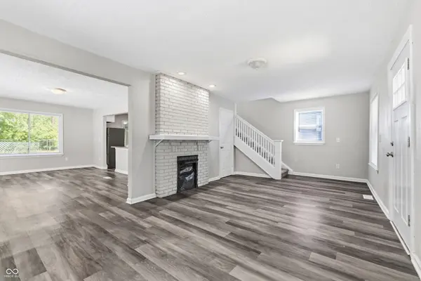 2430 Brookside Parkway North DR, Indianapolis, IN 46201