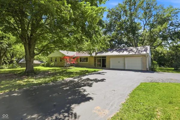 3504 Pinecrest RD, Indianapolis, IN 46234