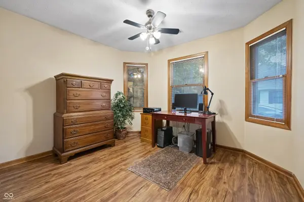 823 Jordan DR, Greenwood, IN 46143
