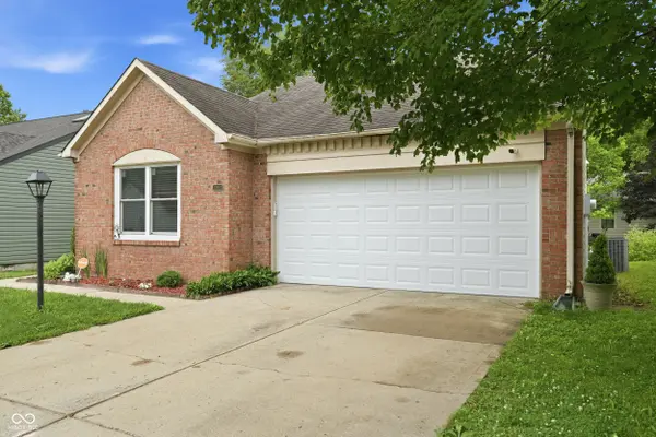 7762 Park North Lake DR, Indianapolis, IN 46260
