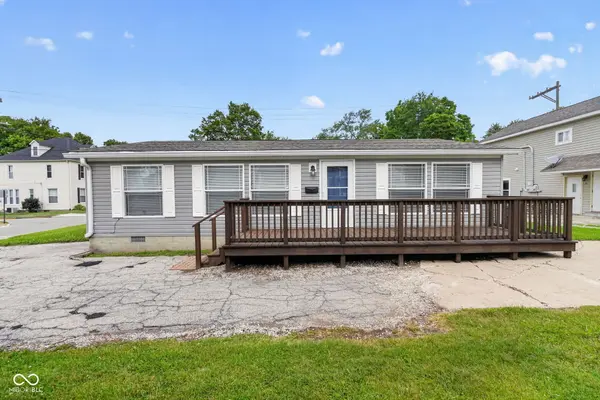 99 N Brewer ST, Greenwood, IN 46142