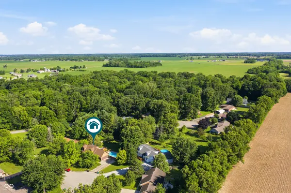 7608 W Mockingbird CT, Fairland, IN 46126