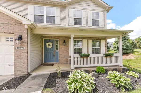 10573 Cobton CIR, Noblesville, IN 46060