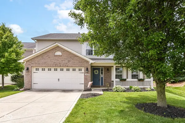 10573 Cobton CIR, Noblesville, IN 46060