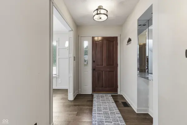 7609 Apothecary CT, Plainfield, IN 46168