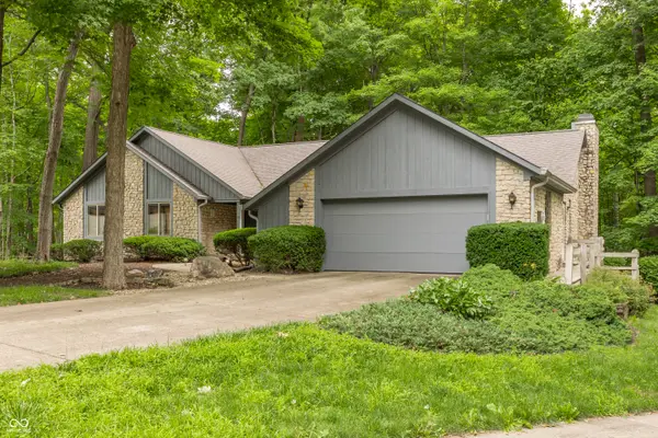 8834 Swiftsail CIR, Indianapolis, IN 46256