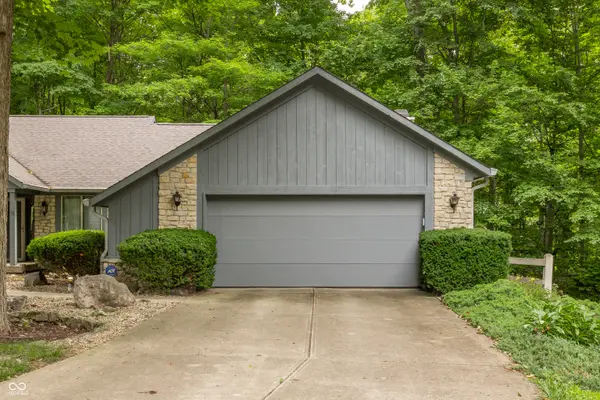 8834 Swiftsail CIR, Indianapolis, IN 46256
