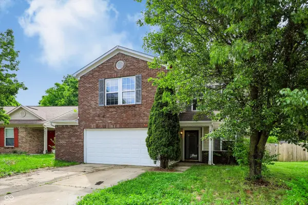 8827 Youngs Creek LN, Camby, IN 46113