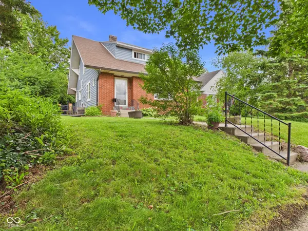 829 N Lesley AVE, Indianapolis, IN 46219