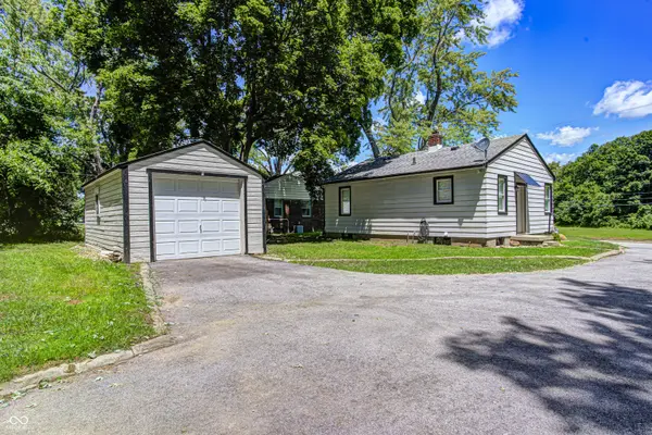 8725 Crawfordsville RD, Indianapolis, IN 46234