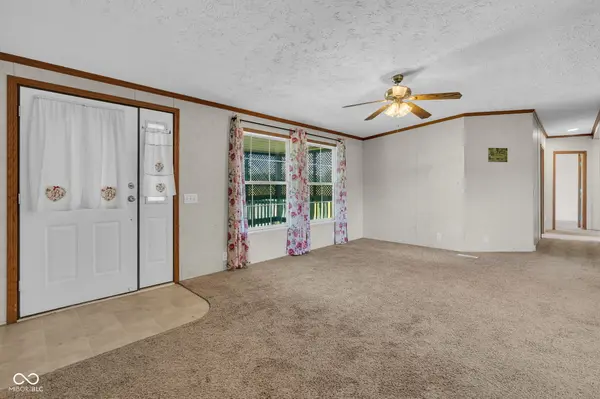 000 Orman RD, Clay City, IN 47841