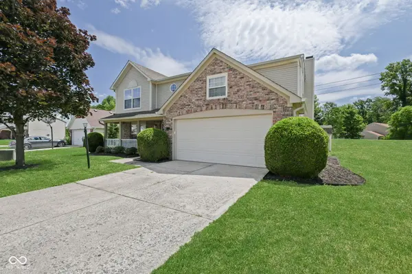 1225 Dale Hollow DR, Indianapolis, IN 46229