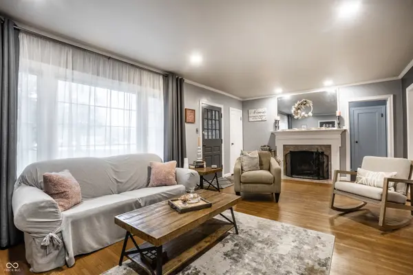 3404 Kessler Blvd E DR, Indianapolis, IN 46220