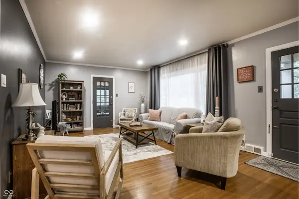 3404 Kessler Blvd E DR, Indianapolis, IN 46220