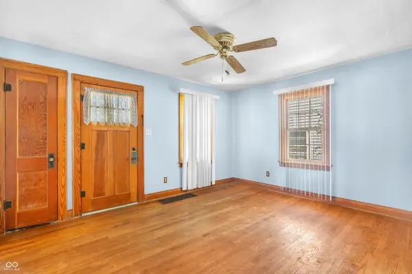 117 N Colorado ST, Hobart, IN 46342