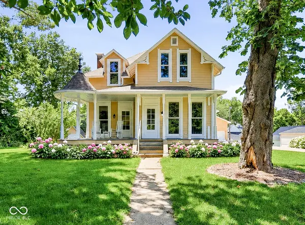 62 Church ST,  Southport,  IN 46227