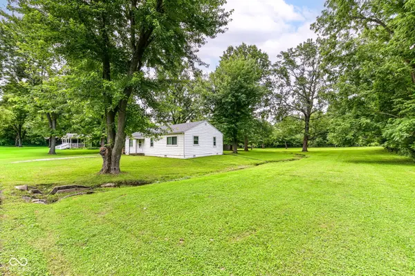 1625 E 110th ST, Carmel, IN 46280