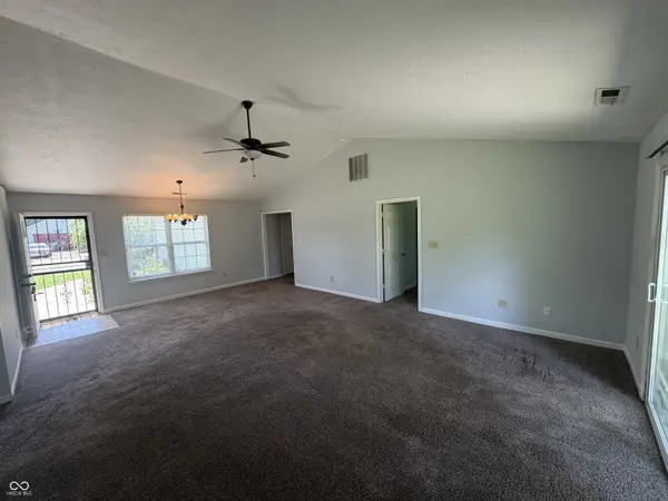 11340 Cherry Tree WAY, Indianapolis, IN 46235
