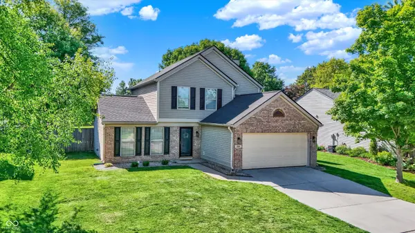 884 Sheffield DR,  Greenwood,  IN 46143