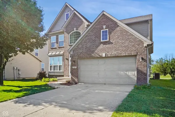 7895 Blue Jay WAY, Zionsville, IN 46077