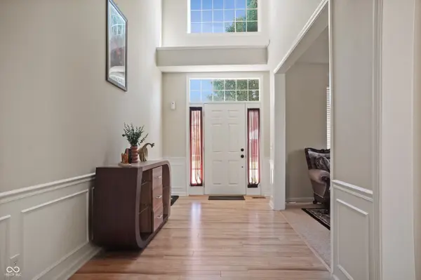 7895 Blue Jay WAY, Zionsville, IN 46077