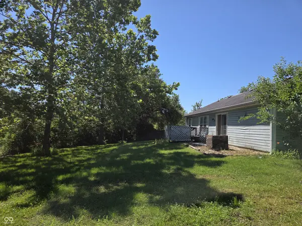 2002 Cycling LN, Indianapolis, IN 46260