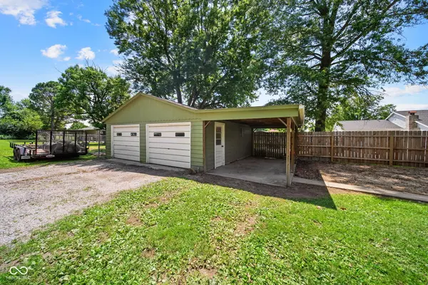 1519 E Springhill DR, Terre Haute, IN 47802