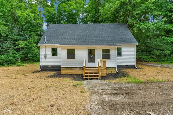 212 W Jackson ST, Veedersburg, IN 47987