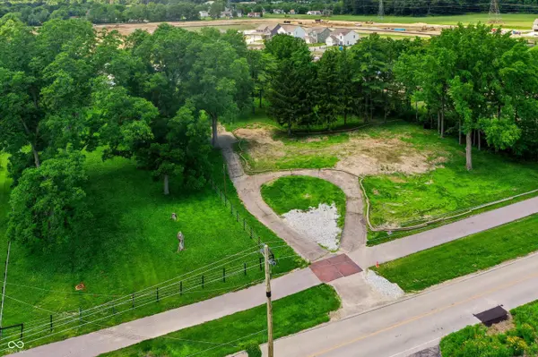 430 N Buck Creek RD, Indianapolis, IN 46229