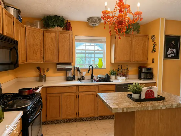 6218 Patoka Lake DR, Indianapolis, IN 46254