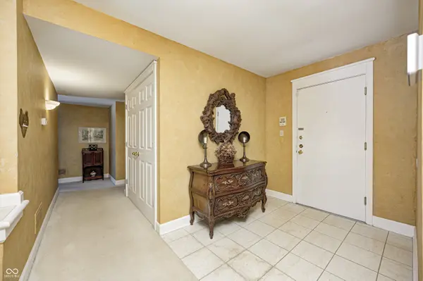8751 Jaffa Court East DR #13, Indianapolis, IN 46260
