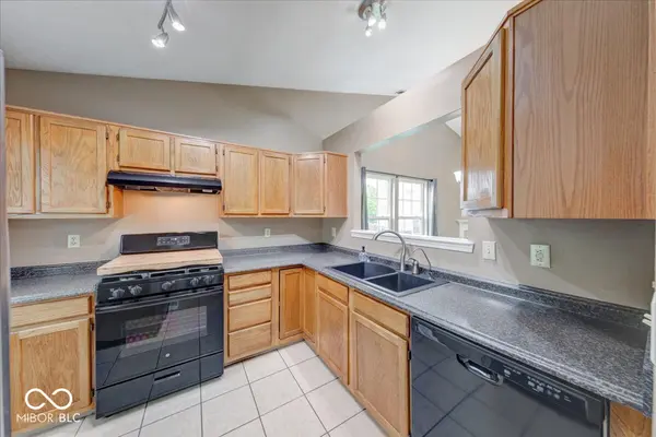 509 Speedway Woods DR, Indianapolis, IN 46224