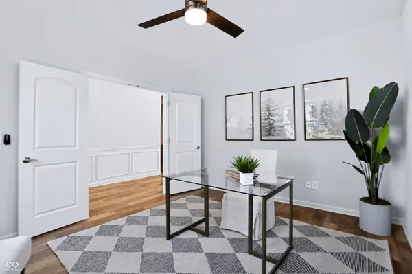 5341 Peachtree RD, Zionsville, IN 46077