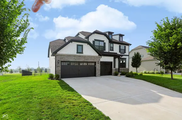 5341 Peachtree RD, Zionsville, IN 46077