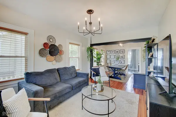 238 N 17th AVE, Beech Grove, IN 46107