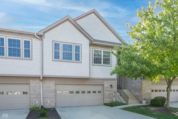 9272 Wadsworth CT, Fishers, IN 46037