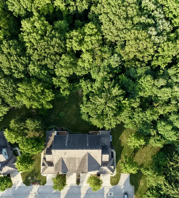 9272 Wadsworth CT, Fishers, IN 46037