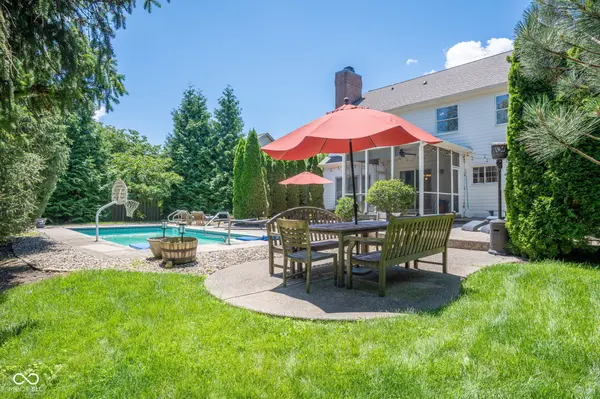 10891 Weston DR, Carmel, IN 46032
